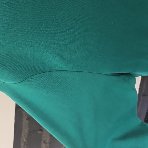 Crown & Ivy long sleeve sweater - Picture 3 of 12